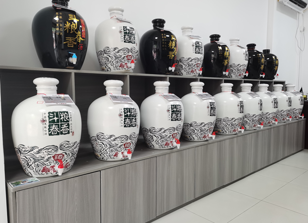 散酒连锁加盟_山东散酒批发厂家_散装酒源头代理加盟-斗粮春香